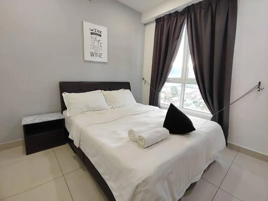 2Bedroom 2Bath 13Th Seaview Mansionone Gurney George Town Apartment